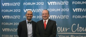 Santiago Canales, territory Manager Colombia, Ecuador y Venezuela y Carlo Di Colloredo, director de Mercadeo Senior para Latin América y el Caribe de VMware.