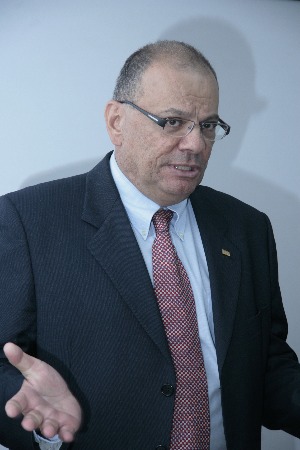 Gilbert Minionis, Presidente Ejecutivo de NetUno