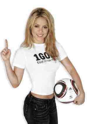 Shakira, embajadora de 1GOAL y fundadora de Pies Descalzos