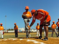 Movilnet Niños en Clinica de Beisbol