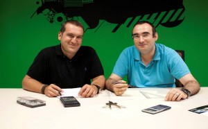 Foto: Félix Iñigo (izquierda) y Miquel Tresserras, primeros profesionales certificados CTS por InfoComm en las categorías General y Design