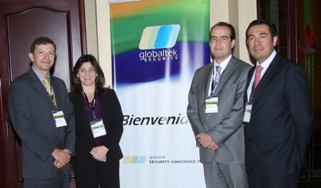 En la foto, de izquierda a derecha:  Jaime Yory, Gerente de GLOBALTEK SECURITY; Liliana Perdomo, Inside Sales Caribbean & Spanish South America de WEBSENSE; Jaime Garcés, Channel Account Manager Caribbean & Spanish South America de WEBSENSE y Josue Ariza, Territory Manager Caribbean & Spanish South America de WEBSENSE.