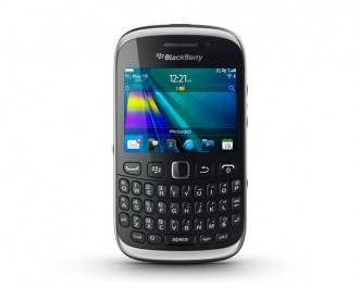 BlackBerry Curve 9320