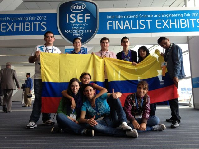 Colombianos en el ISEF