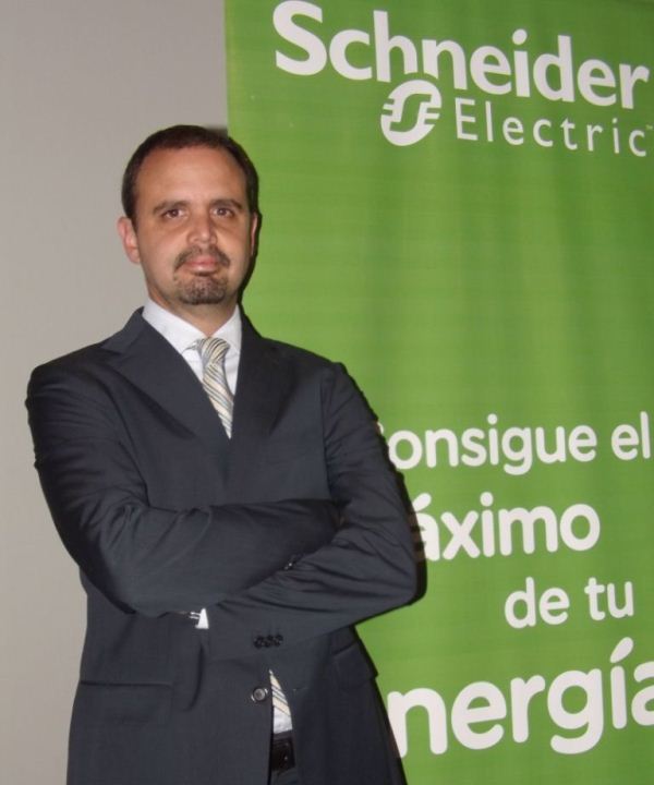 Guido Di Toto Presidente para Perú de Schneider Electric