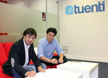 Jorge Flores, Fundador y Director de PantallasAmigas y Sebastián Muriel, Vicepresidente de Desarrollo Corporativo en Tuenti.