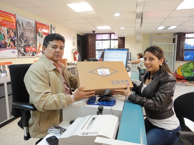 Entrega Plan Internet Equipado OAC Mérida