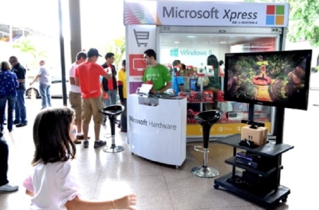 Microsoft Xpress - Exterior