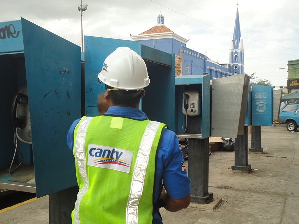 Recuperación teléfonos públicos casco Maracaibo