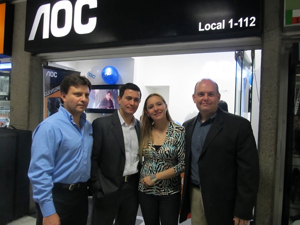 Inauguracion Tienda AOC