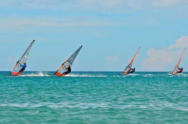 Windsurf