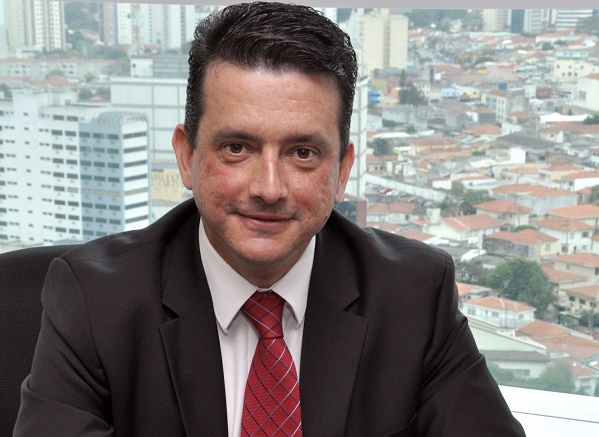 Director Canales McAfee LATAM