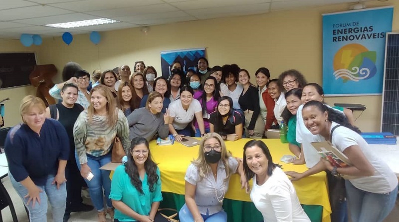 mujeres y energía verde